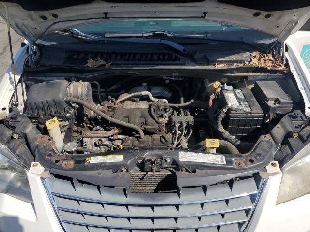 Photo 12 from auction – 2009 CHRYSLER TOWN & COU with VIN 2A8HR44E09R639433