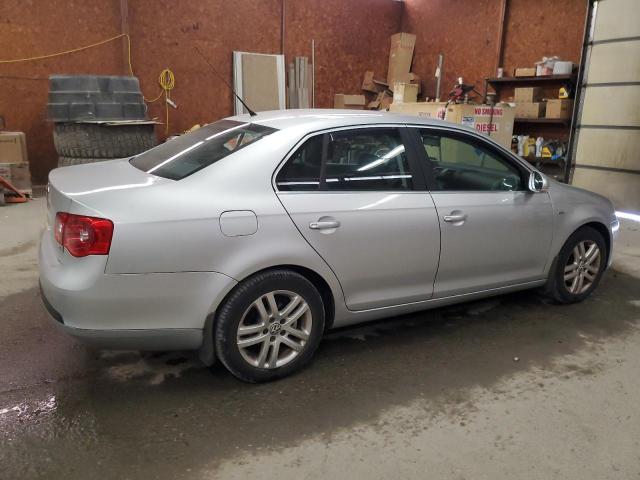 Photo 3 from auction – 2007 VOLKSWAGEN JETTA WOLF with VIN 3VWEF71K27M140276