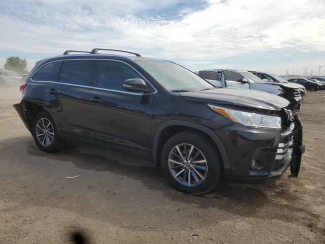 Photo 4 from auction – 2019 TOYOTA HIGHLANDER with VIN 5TDJZRFH3KS590688