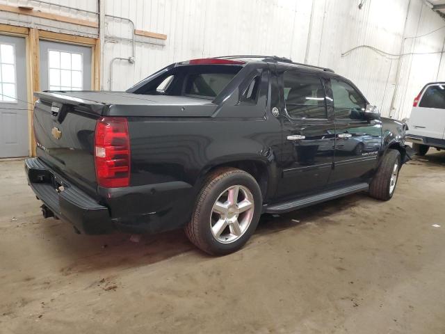 Photo 3 from auction – 2013 CHEVROLET AVALANCHE with VIN 3GNTKFE71DG154953