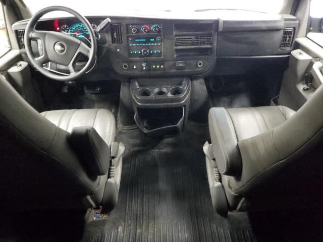 Photo 8 from auction – 2017 CHEVROLET EXPRESS G2 with VIN 1GCWGAFF2H1345821