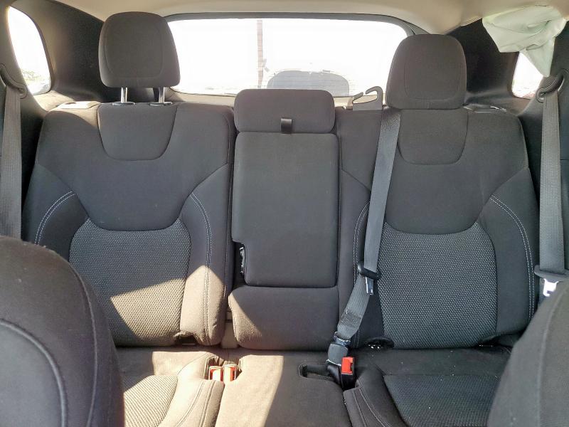 Photo 10 from auction – 2019 JEEP CHEROKEE L with VIN 1C4PJLCBXKD486404