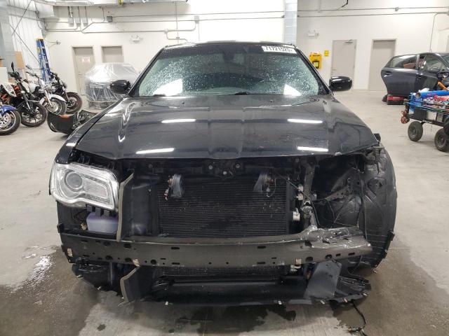 Photo 5 from auction – 2019 CHRYSLER 300 TOURIN with VIN 2C3CCAAG6KH611997