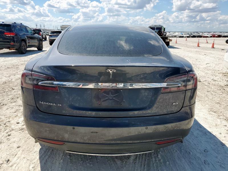 Photo 6 from auction – 2014 TESLA MODEL S with VIN 5YJSA1H15EFP63388