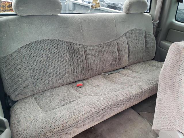 Photo 10 from auction – 1999 CHEVROLET SILVERADO with VIN 2GCEC19T7X1259812