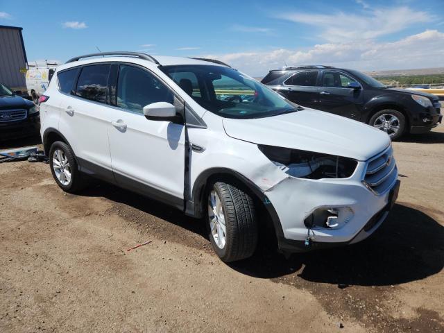 Photo 4 from auction – 2018 FORD ESCAPE SE with VIN 1FMCU9GD1JUB01911
