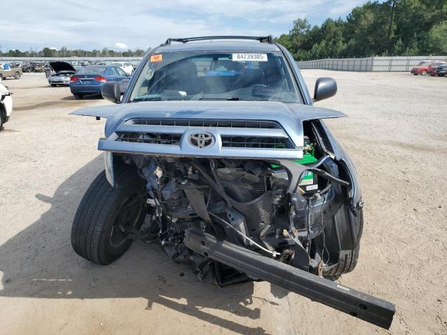 Photo 5 from auction – 2004 TOYOTA 4RUNNER SR with VIN JTEZU14R748018749