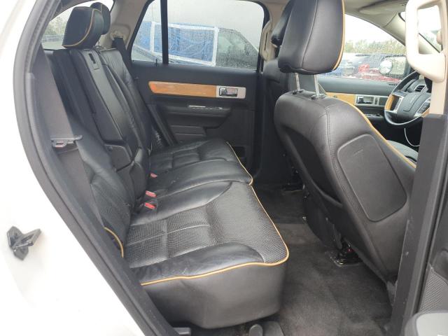 Photo 11 from auction – 2009 LINCOLN MKX with VIN 2LMDU88C79BJ09831