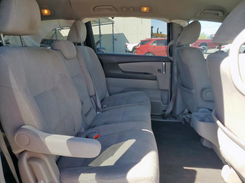Photo 11 from auction – 2016 HONDA ODYSSEY SE with VIN 5FNRL5H35GB010481