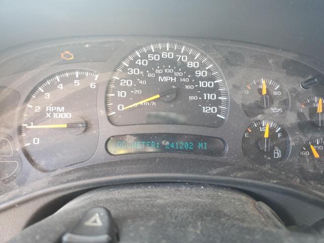 Photo 9 from auction – 2004 CHEVROLET SILVERADO with VIN 2GCEC19V441373943
