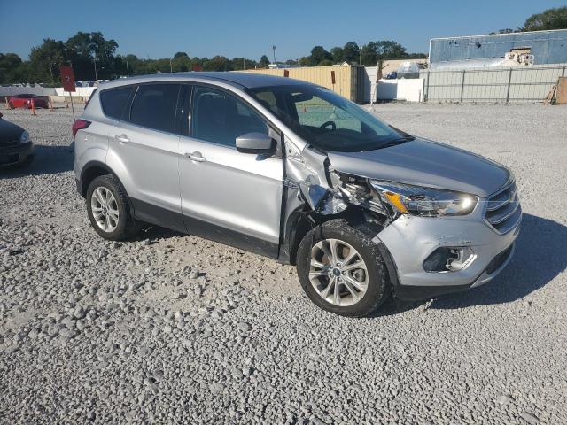 Photo 4 from auction – 2019 FORD ESCAPE SE with VIN 1FMCU9GD1KUC48683