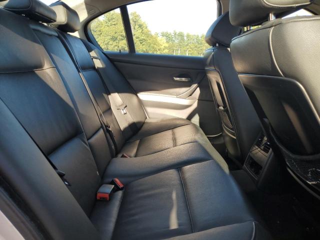 Photo 10 from auction – 2006 BMW 325 XI with VIN WBAVD13536KV03541