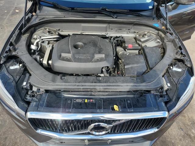 Photo 11 from auction – 2018 VOLVO XC60 T5 with VIN LYV102RK5JB118084