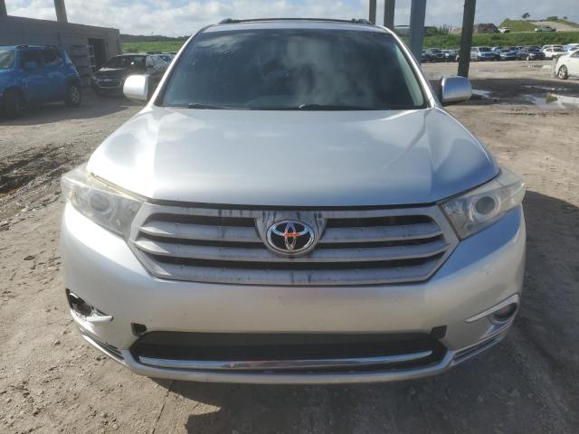 Photo 5 from auction – 2013 TOYOTA HIGHLANDER with VIN 5TDBK3EH5DS268483