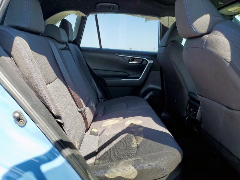 Photo 10 from auction – 2023 TOYOTA RAV4 SE with VIN JTM16RFV2PD093245