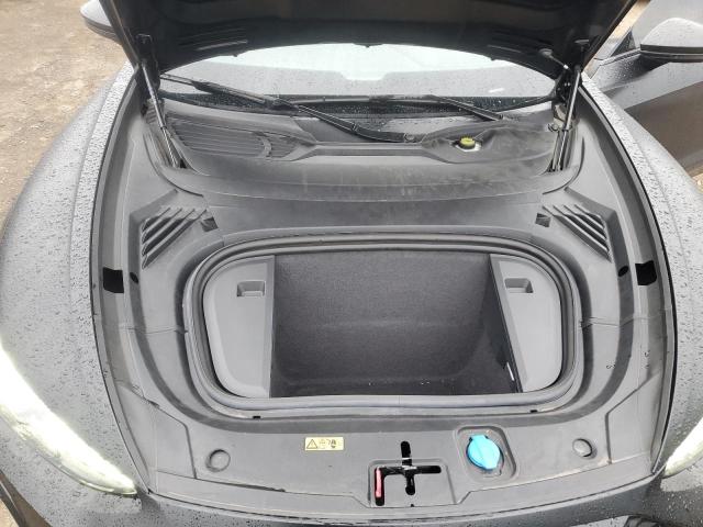 Photo 11 from auction – 2022 AUDI RS E-TRON with VIN WAUAHBFW2N7902522