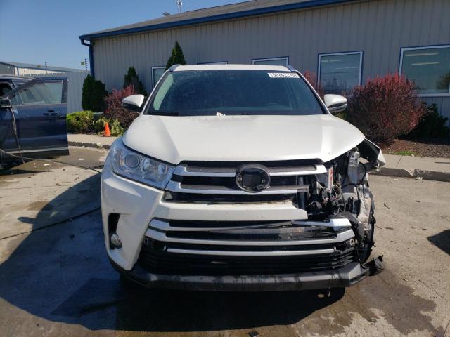 Photo 5 from auction – 2018 TOYOTA HIGHLANDER with VIN 5TDKZRFH6JS538961