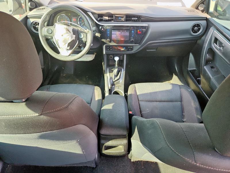 Photo 8 from auction – 2018 TOYOTA COROLLA LE with VIN 5YFBURHE4JP790427
