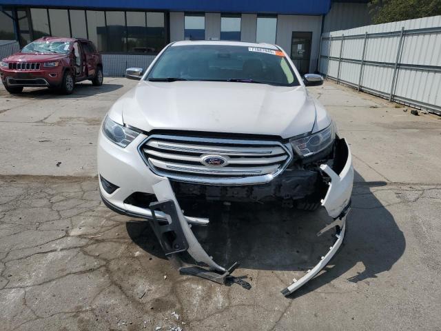 Photo 5 from auction – 2013 FORD TAURUS LIM with VIN 1FAHP2J82DG118424