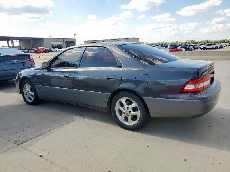 Photo 2 from auction – 2000 LEXUS ES 300 with VIN JT8BF28G3Y0282682