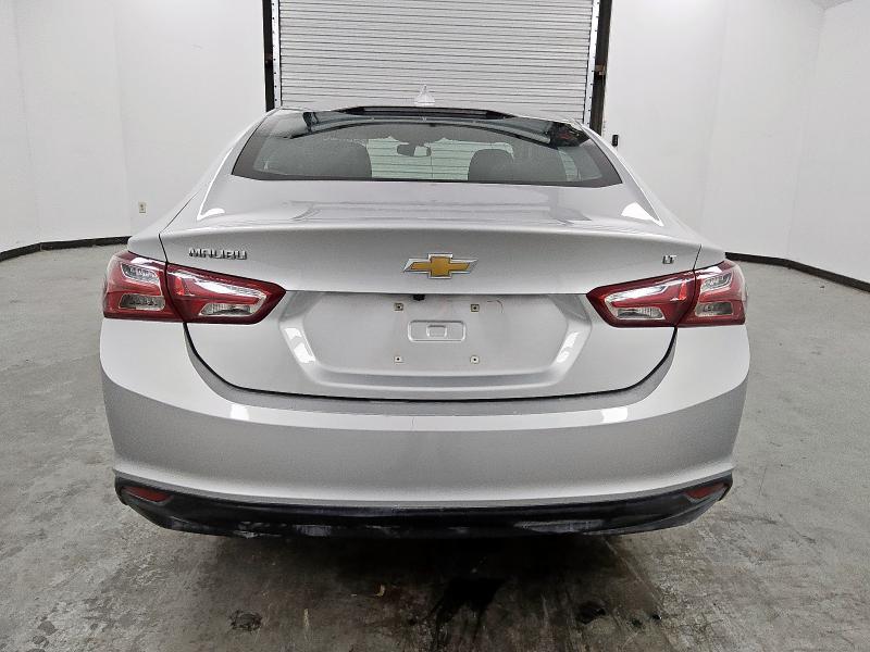 Photo 6 from auction – 2022 CHEVROLET MALIBU LT with VIN 1G1ZD5ST0NF129255