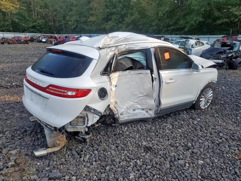 Photo 3 from auction – 2019 LINCOLN MKC with VIN 5LMCJ1C98KUL02568