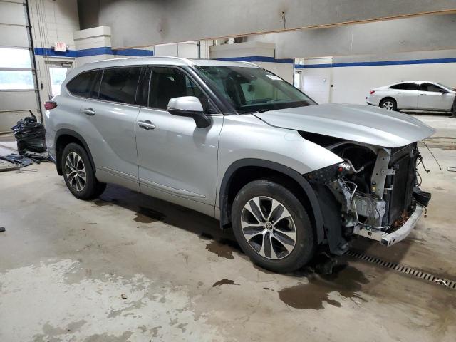 Photo 4 from auction – 2020 TOYOTA HIGHLANDER with VIN 5TDHZRBH8LS506743