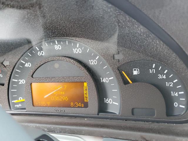 Photo 9 from auction – 2002 MERCEDES-BENZ C 320 with VIN WDBRF64JX2E005092