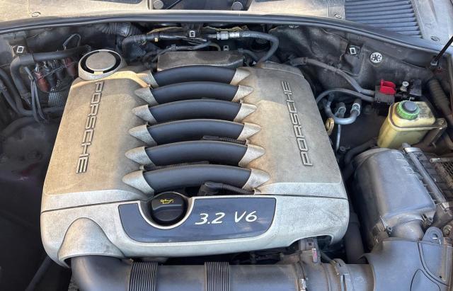 Photo 7 from auction – 2004 PORSCHE CAYENNE with VIN WP1AA29P04LA23259
