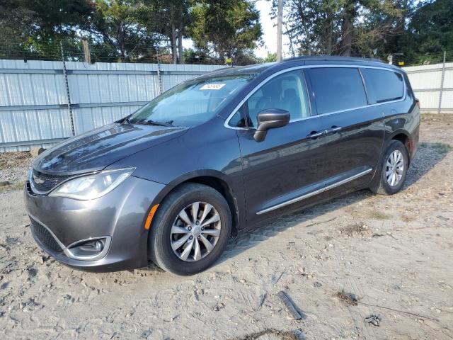CHRYSLER PACIFICA TOURING L 2017 with VIN 2C4RC1BG5HR523322 - Photo from auction