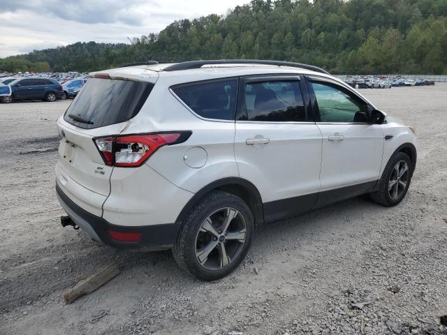 Photo 3 from auction – 2017 FORD ESCAPE SE with VIN 1FMCU9G92HUE04878