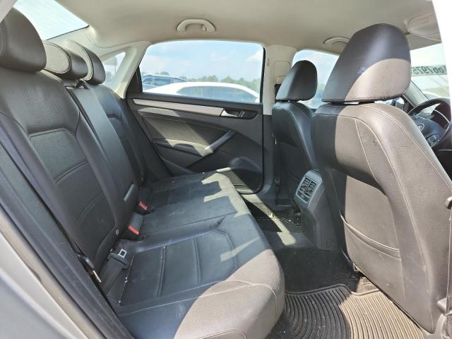 Photo 10 from auction – 2014 VOLKSWAGEN PASSAT SE with VIN 1VWBT7A34EC045365