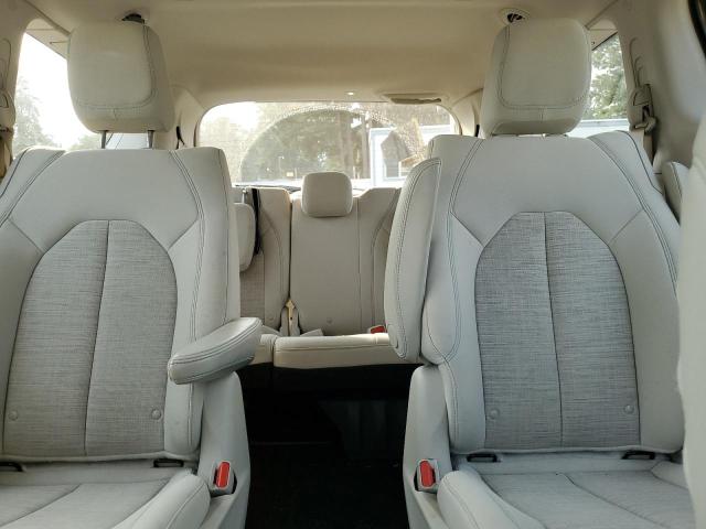 Photo 10 from auction – 2018 CHRYSLER PACIFICA H with VIN 2C4RC1H77JR318257