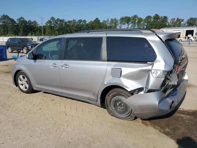 Photo 2 from auction – 2012 TOYOTA SIENNA LE with VIN 5TDKK3DC9CS255921