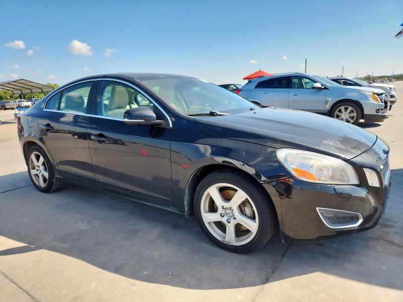 Photo 4 from auction – 2013 VOLVO S60 T5 with VIN YV1612FS0D2194819