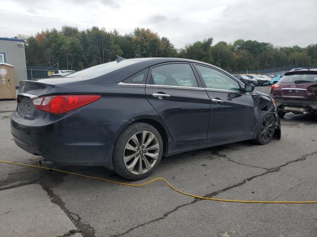 Photo 3 from auction – 2011 HYUNDAI SONATA SE with VIN 5NPEC4AC5BH123909