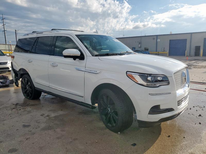 Photo 4 from auction – 2024 LINCOLN NAVIGATOR with VIN 5LMJJ2LGXREL24295
