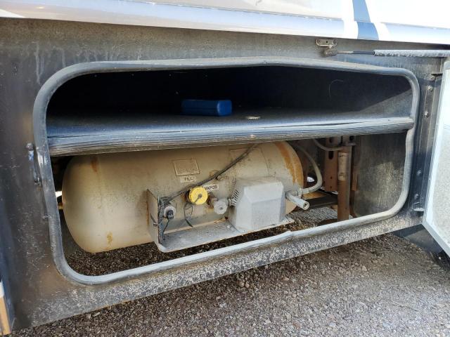 Photo 9 from auction – 2016 FORD F53 with VIN 1F65F5DY7E0A13162