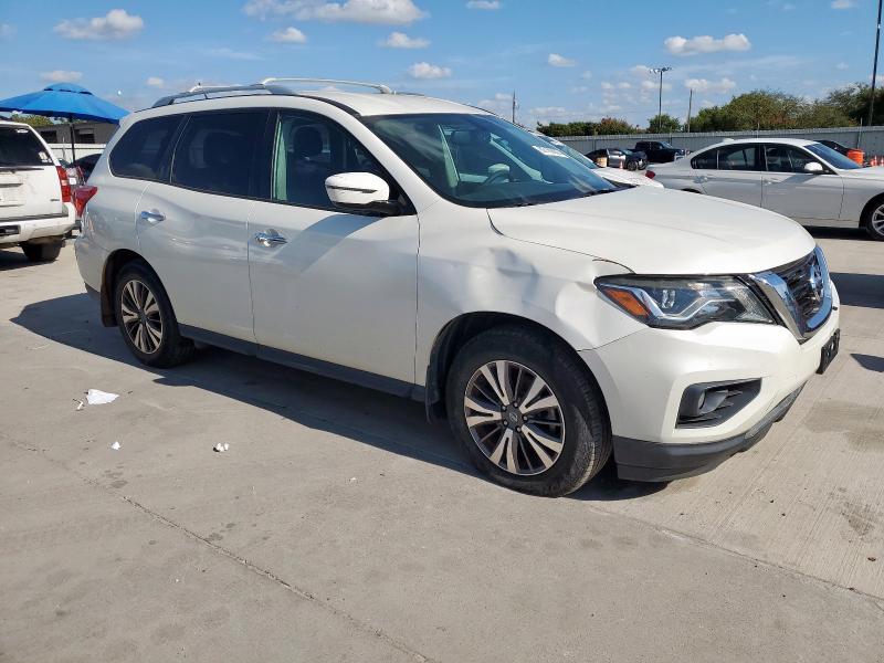 Photo 4 from auction – 2017 NISSAN PATHFINDER with VIN 5N1DR2MN8HC691311