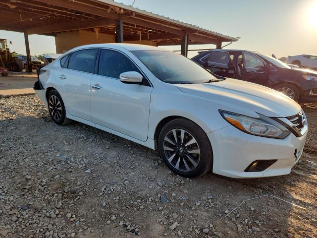 Photo 4 from auction – 2018 NISSAN ALTIMA 2.5 with VIN 1N4AL3AP3JC112743
