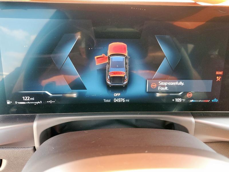 Photo 9 from auction – 2025 BMW 330I with VIN 3MW69CW08S8F52280