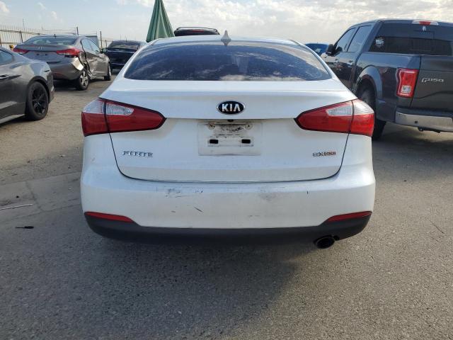 Photo 6 from auction – 2015 KIA FORTE EX with VIN KNAFZ4A8XF5361255