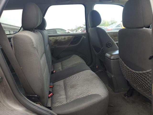 Photo 11 from auction – 2003 FORD ESCAPE XLT with VIN 1FMYU03183KA10713