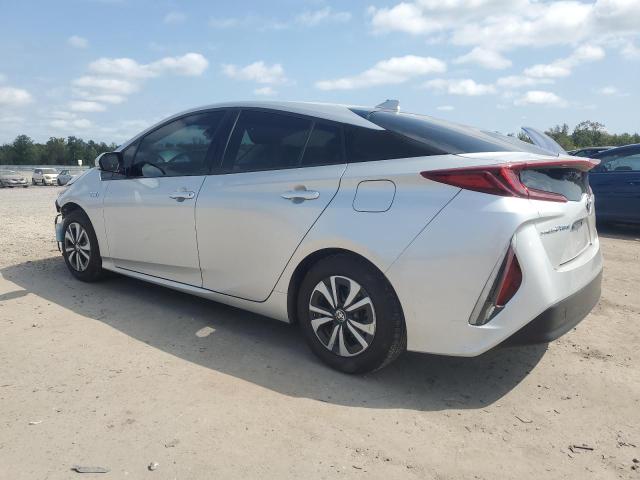 Photo 2 from auction – 2017 TOYOTA PRIUS PRIM with VIN JTDKARFP6H3001565
