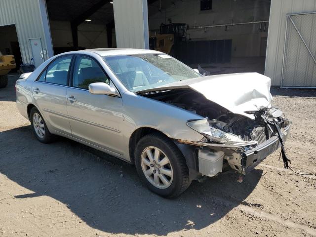 Photo 4 from auction – 2004 TOYOTA CAMRY LE with VIN 4T1BF30K14U579715