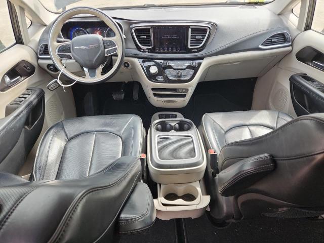 Photo 8 from auction – 2019 CHRYSLER PACIFICA L with VIN 2C4RC1GGXKR635811