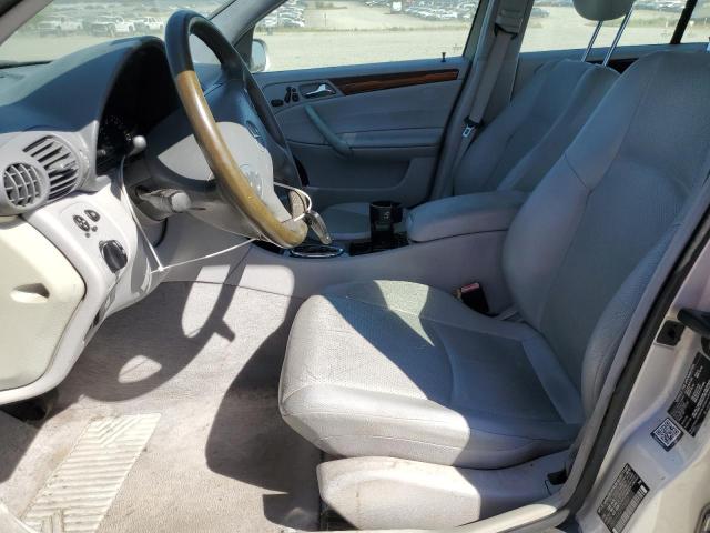 Photo 7 from auction – 2002 MERCEDES-BENZ C320 with VIN WDBRF64JX2F176337