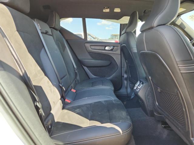 Photo 10 from auction – 2023 VOLVO XC40 PLUS with VIN YV4L12UW2P2049894
