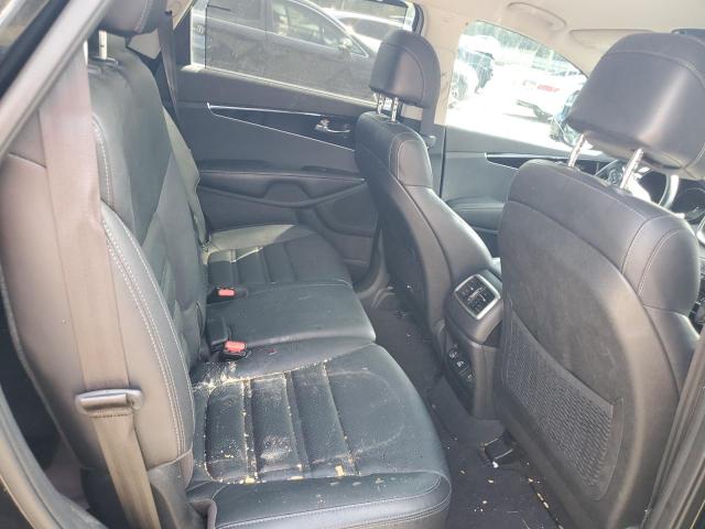 Photo 10 from auction – 2017 KIA SORENTO EX with VIN 5XYPH4A12HG332159