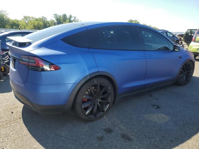 Photo 3 from auction – 2016 TESLA MODEL X with VIN 5YJXCDE2XGF026527